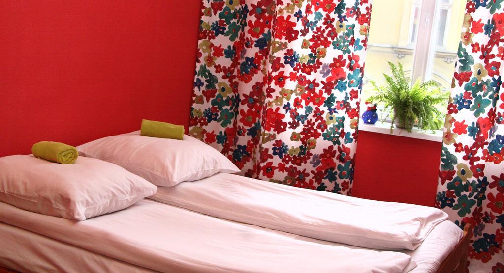 High Life Hostel Краков Экстерьер фото